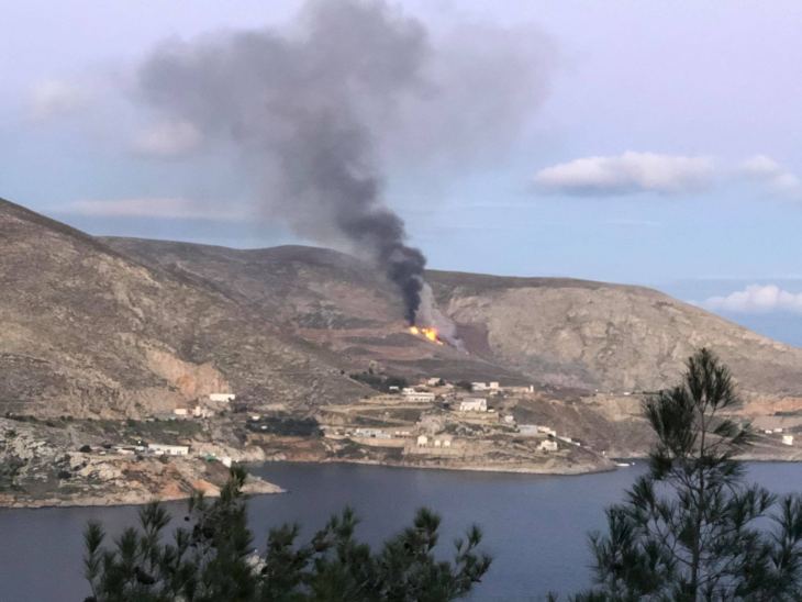 Μήνυση κατά αγνώστων για σκουπίδια... μήνυση και στον Λελέκη για ΑΝΕΚ