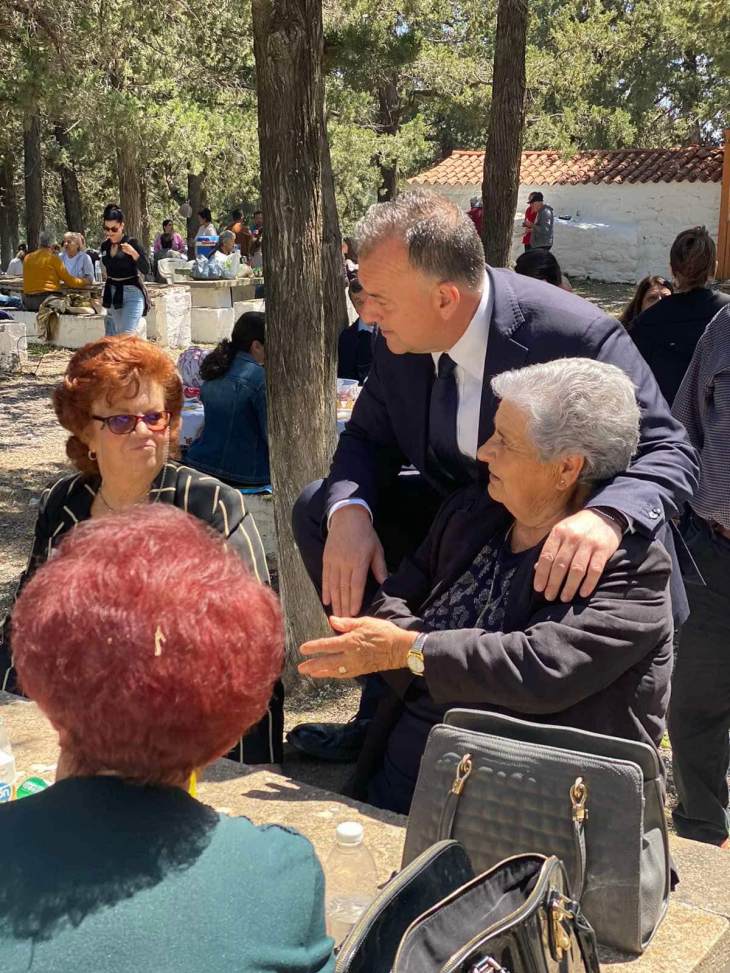 Σε χωριά της Ρόδου για τον Άγιο Γεώργιο και τον Άγιο Θωμά, και στο τουρνουά εργασιακού πρωταθλήματος μπάσκετ ο Γιάννης Παππάς